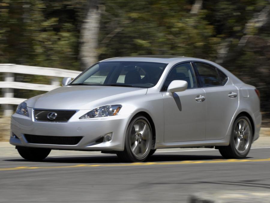  Lexus IS350 2005 года  (фото 12 из 82)